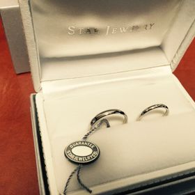 【STAR JEWELRY(スタージュエリー)の口コミ】 シンプルで飽きのないデザインです！
メンズはもちろんですが、レディース…