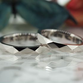 【Antille(アンティール)の口コミ】 指輪を作り始めるときに納得がいくまでサイズを試したり色の変更をさせて…