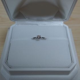 【カオキ　ダイヤモンド専門卸直営店の口コミ】 コストパフォーマンスがとにかく良いです。ブランド物と使っているダイヤ…