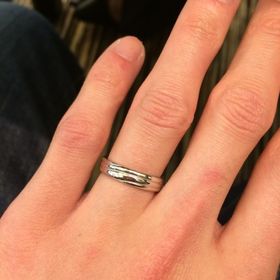 【JEWELRY  KAMATA(ジュエリーかまた)の口コミ】 色々な店舗を回ったが、ピンとくるデザインに巡り会えず、自分たちのイメ…