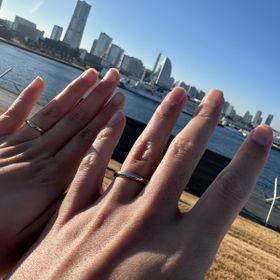 【ケイウノ ブライダル(K.UNO BRIDAL)の口コミ】 シンプルで流行に左右にされないデザインがとても気に入りました。彼女と…