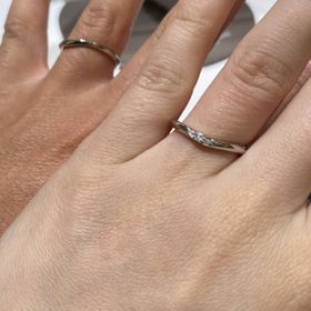 【ラザール ダイヤモンド(LAZARE DIAMOND)の口コミ】 なんとなく良いなと思っていた特徴から気にいるデザインのものをお出しい…