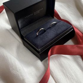 【ラザール ダイヤモンド(LAZARE DIAMOND)の口コミ】 着け心地もよく、デザインも多様でした。
私が選んだのは指が綺麗に見える…