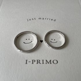 【アイプリモ(I-PRIMO)の口コミ】 シンプルなデザインなのに可愛さもあります。ダイヤが小さく3つありますが…