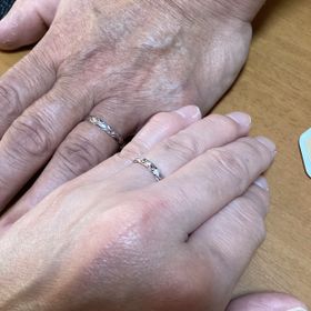 【PILOT BRIDAL(パイロットブライダル)】の口コミ なんと挙式から４個目の指輪です。最初の指輪はデザイン性が高く、凹のとこ...