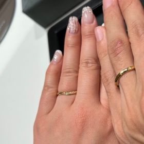 【ラザール ダイヤモンド(LAZARE DIAMOND)の口コミ】 ゴールドの指輪＆ハーフエタニティで探していました。
この指輪はどこのブ…