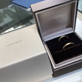 【アイプリモ(I-PRIMO)の口コミ】 シンプルで着け心地の良いものを選びました。
ダイヤの数が3つのタイプと5…