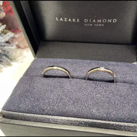 【ラザール ダイヤモンド(LAZARE DIAMOND)の口コミ】 シンプルで長く使うことができるデザインだと思います。刻印等のサービス…