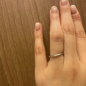 【LUCIE(ルシエ)の口コミ】 普段使いしやすいナチュラルな形とリングの幅がポイントです！指が綺麗に…