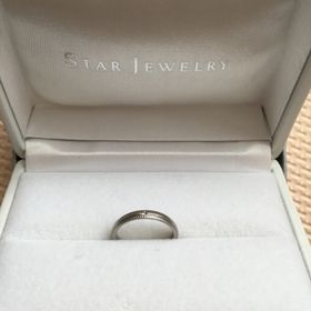 【STAR JEWELRY(スタージュエリー)の口コミ】 シンプルで毎日着けても齢を重ねても違和感なく、でも少し可愛げも欲しい&…
