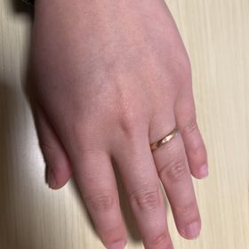 【insembre(インセンブレ)の口コミ】 シンプルで着け心地が良い。服に引っかかったりもしないしどんな服装にも…