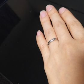 【ハリー・ウィンストン(Harry Winston)の口コミ】 日頃からつけていたいので、婚約指輪っぽい大きな石がついているのはやめ…