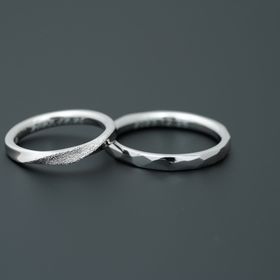 【THREE TREES(スリーツリーズ)の口コミ】 父の紹介で来店しました！手作りなので自分達のオリジナルのデザインで作…