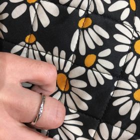 【4℃ BRIDAL(ヨンドシーブライダル)の口コミ】  ゴールデンウィーク中に見に行ったのですが、4°Cはいろいろなサービ…