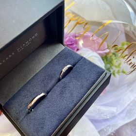 【ラザール ダイヤモンド(LAZARE DIAMOND)の口コミ】 付け心地が良く、手を握ったり開いたりしても違和感なく馴染みます。やは…