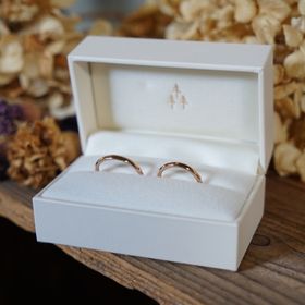 【THREE TREES(スリーツリーズ)の口コミ】 最初にお互いに気に入ったデザインがあり、そのデザインで作る予定でした…