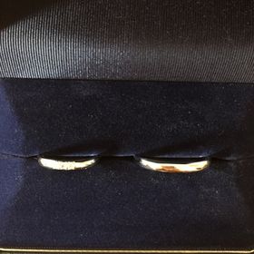 【銀座ダイヤモンドシライシの口コミ】 内側丸甲仕上げでつけ心地の良い指輪にこだわって、ショップ巡りをしてい…