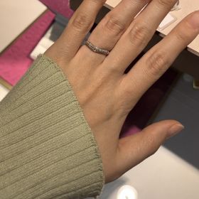 【ブルガリ(BVLGARI)の口コミ】 一生宝物なのでデザインが気にいるものに絞って選んでいました。試着をい…