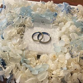 【SORA(ソラ)の口コミ】 新郎新婦共に、シンプルデザインを希望でしたので、ノーマルデザインを選…