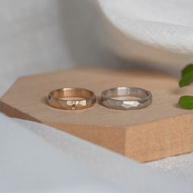 【Cayof(カヨフ)の口コミ】 デザインを1から自分たちで決められるのが良かったです！
デザインの種類…