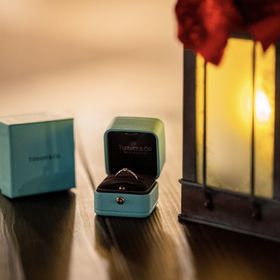 【ティファニー(Tiffany & Co.)の口コミ】 パートナーは普段はシンプルなファッションが多いので、手元を華やかにし…