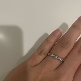 【ショーメ(CHAUMET)の口コミ】 他のブランドに無いデザインで着け心地の良さ、ダイヤとプラチナがどちら…