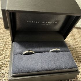 【ラザール ダイヤモンド(LAZARE DIAMOND)の口コミ】 デザイン：いくつか試着した中でピンと来たデザインだったため。テイスト…