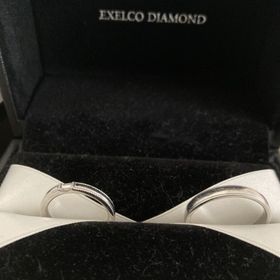 【エクセルコダイヤモンド(EXELCO DIAMOND)の口コミ】 ミル打ちで探していたのですが、結構ブランドによって粒の形や間隔で印象…