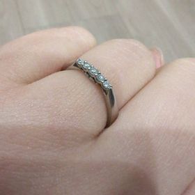 【エクセルコダイヤモンド(EXELCO DIAMOND)の口コミ】 管楽器をイメージしたものでダイヤの下のところが特徴的で可愛いと思いま…