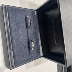 【ラザール ダイヤモンド(LAZARE DIAMOND)の口コミ】 各々気に入ったリングを選びました。自然と少し似てるものになりました。…