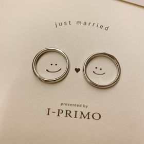 【アイプリモ(I-PRIMO)の口コミ】 婚約指輪と重ね付けしやすいものといあことで同じシリーズを選んだ。又、…
