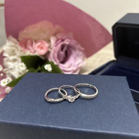 【銀座ダイヤモンドシライシの口コミ】 派手すぎずシンプルすぎないデザインで長く着けていられそうでとても気に…