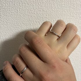 【銀座ダイヤモンドシライシの口コミ】 元々何店舗か回っており、いろんなデザインも見ましたが何かピンと来ず。
…