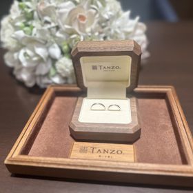 【TANZO.(鍛造指輪)の口コミ】 数多いデザインの中から自分達の好きなデザインを作り上げられることで、…