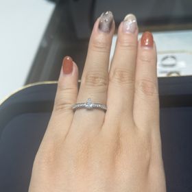 【ショーメ(CHAUMET)の口コミ】 ショーメに憧れがありジョゼフィーヌ(しずく型のダイヤが中央にあり、フル…