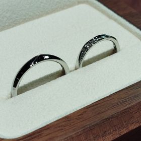 【TANZO.(鍛造指輪)の口コミ】 ご担当頂いたプランナーさんとじっくり相談させて頂きながらデザインしま…