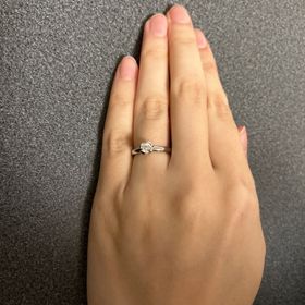 【COLANY(コラニー)の口コミ】 ・ありそうでないデザインがいい
・ダイヤが目立つデザインがいい
・着け…