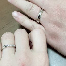 【COLANY(コラニー)の口コミ】 シンプルなデザインのため着けやすく、どんな服装にも合いそうなところが…