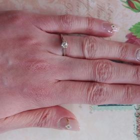 【銀座ダイヤモンドシライシの口コミ】 童話の結び言葉「いつまでも幸せに暮らしました」を意味するEver afterに…