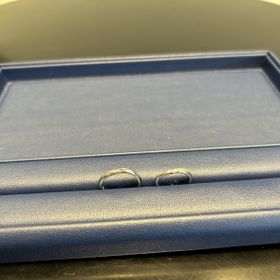 【銀座ダイヤモンドシライシの口コミ】 自分に似合う指輪の形がウェーブだと教えて頂いたので、
ウェーブの商品を…