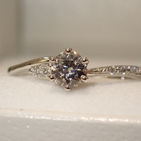 【輪-RIN-】の口コミ デザインがかわいくてですごく気に入りました！
他にも気になる指輪はたく...