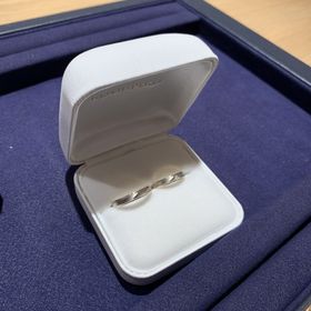 【BONDS(ボンズ)の口コミ】 他には無いデザインで気に入りました！プラチナ部分とイエローゴールドの…