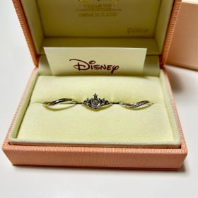 【ケイウノ ブライダル(K.UNO BRIDAL)の口コミ】 普段遣い出来るようにらシンプルなデザインを望みながらも、エレガントな…