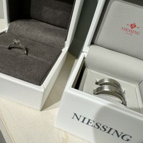 【NIESSING(ニーシング)の口コミ】 指輪のサイズが0.5刻みでサイズ選びには困らないので、自分に合った指輪を…