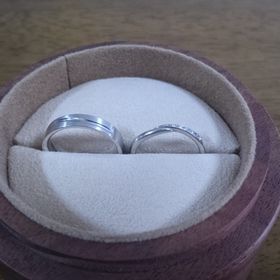 【COLANY(コラニー)の口コミ】 シンプルかつ深い意味合いをもち男性用は力強さ女性用は繊細で優しさを感…