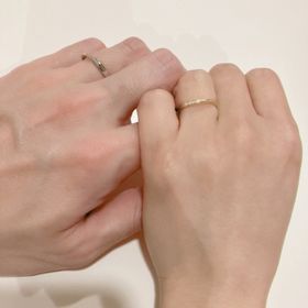 【銀座ダイヤモンドシライシの口コミ】 いくつかの指輪を試させて頂きましたが、華美過ぎないデザインと、つけ心…