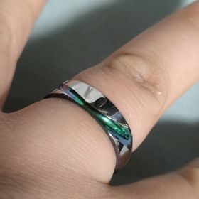 【SORA(ソラ)の口コミ】 金属アレルギーなのでジルコニウムを使うことでアレルギー反応を出さず着…