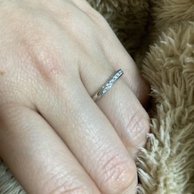 【宝寿堂(ほうじゅどう)の口コミ】 デザインは指に沿うものを選び、ペアで同じデザインにしました。ダイヤが…