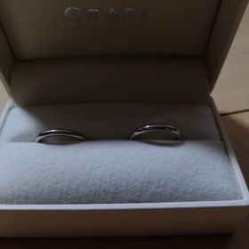 【CRAFY(クラフィ)の口コミ】 つけ心地もよく、プラチナなので水に濡れても平気です。デザインは、一番…