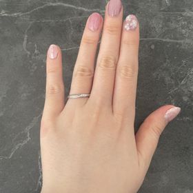 【ジュエリームナカタ(Jewelry MUNAKATA)】の口コミ 既製品のものからダイヤを増やしてもらい、どの角度から見てもキラキラとし...